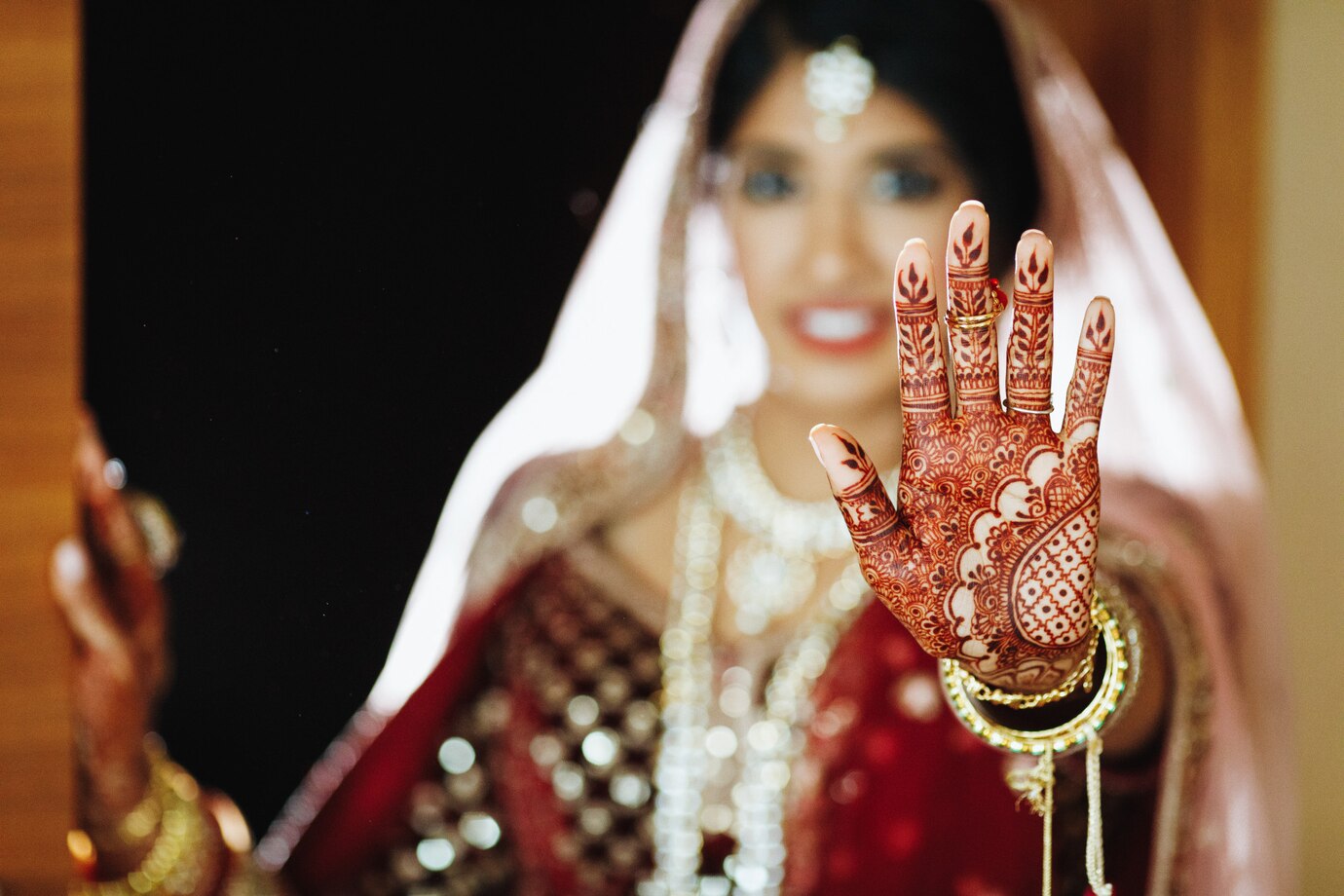 What Are the Traditions of Hindu Brides?